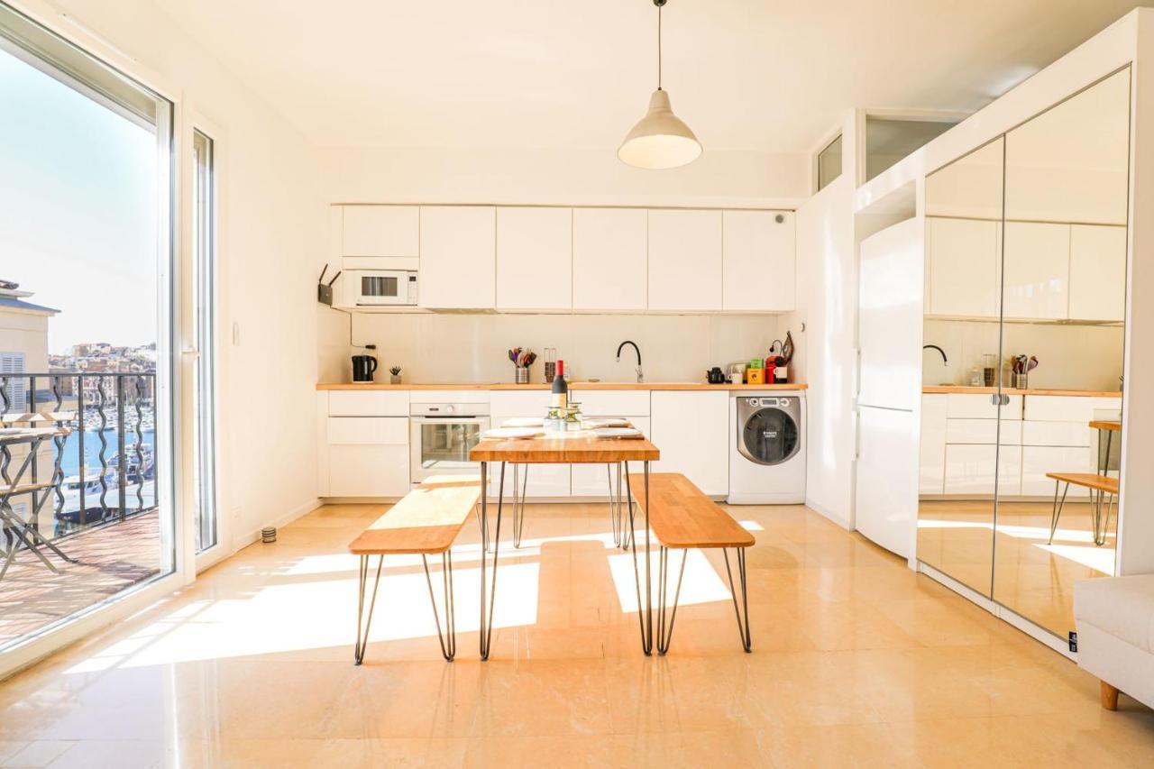 Ferienwohnung Le Pytheas - Vue Vieux-Port Avec Terrasse Et Clim Marseilles Exterior foto